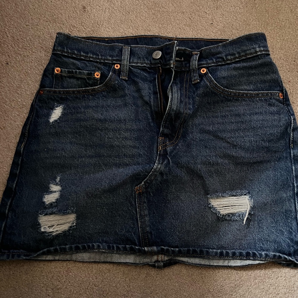 Levis Vintage Denim Distressed Mini Skirt, size 27
